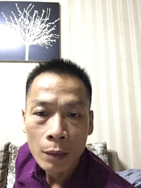 alongzhe的第一张照片--徐州相亲服务中心