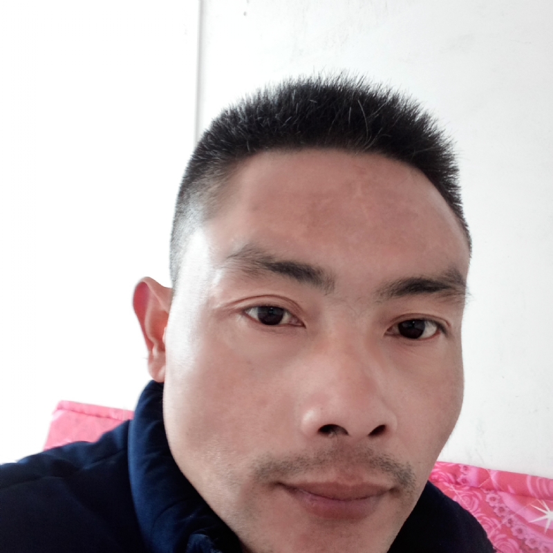 栋栋的第一张照片--徐州相亲服务中心