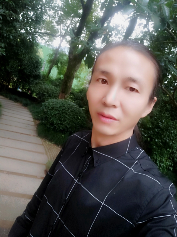 北方的狼的第一张照片--徐州相亲服务中心