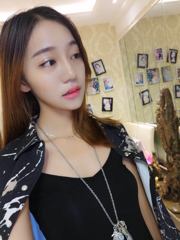 凉兮的第一张照片--徐州相亲服务中心