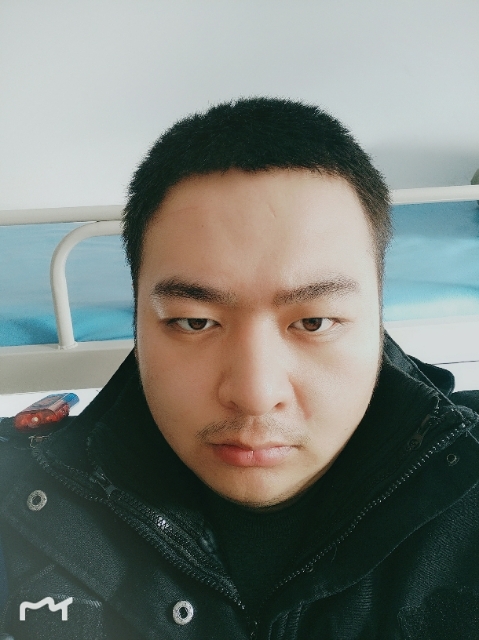 负重前行的第一张照片--徐州相亲服务中心