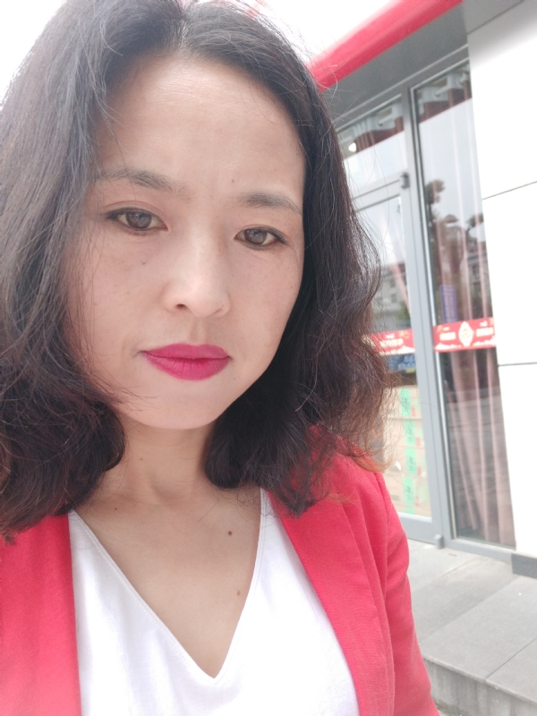 枫叶飘零的第一张照片--徐州相亲服务中心