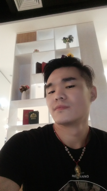 涵博随缘的第一张照片--徐州相亲服务中心