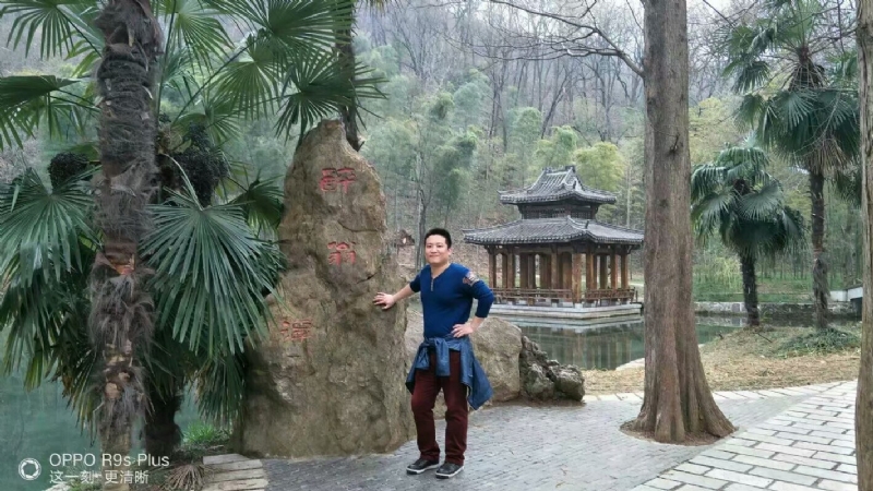 烦事用点心的第一张照片--徐州相亲服务中心