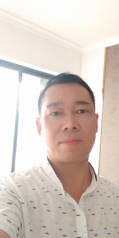 朝望大海的第一张照片--徐州相亲服务中心