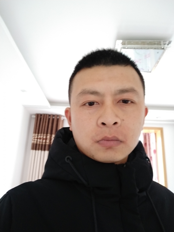 吴伟899的第一张照片--徐州相亲服务中心