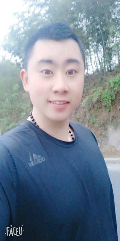 帅小伙的第一张照片--徐州相亲服务中心