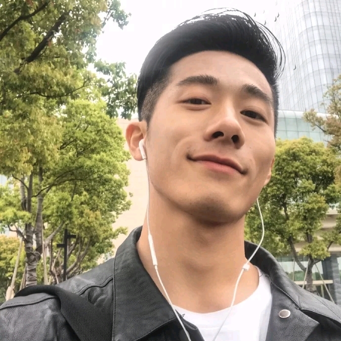 心若磐石的第三张照片--徐州相亲服务中心