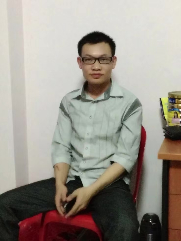 坚强不屈的第一张照片--徐州相亲服务中心