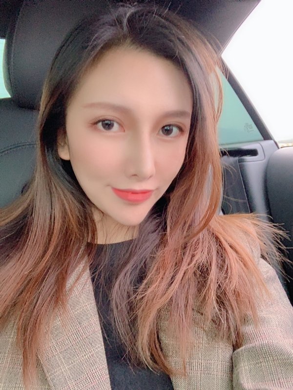 李岚Lancy的第一张照片--徐州相亲服务中心