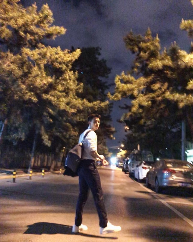 深海的第二张照片--徐州相亲服务中心