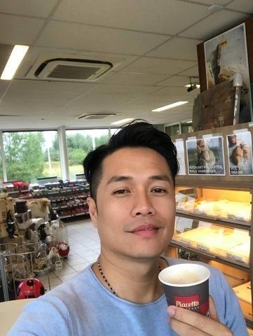 短歌的第一张照片--徐州相亲服务中心