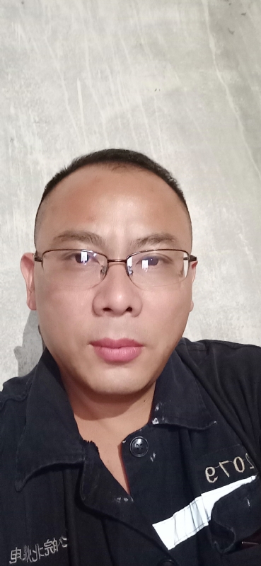 知足常乐的第一张照片--徐州相亲服务中心