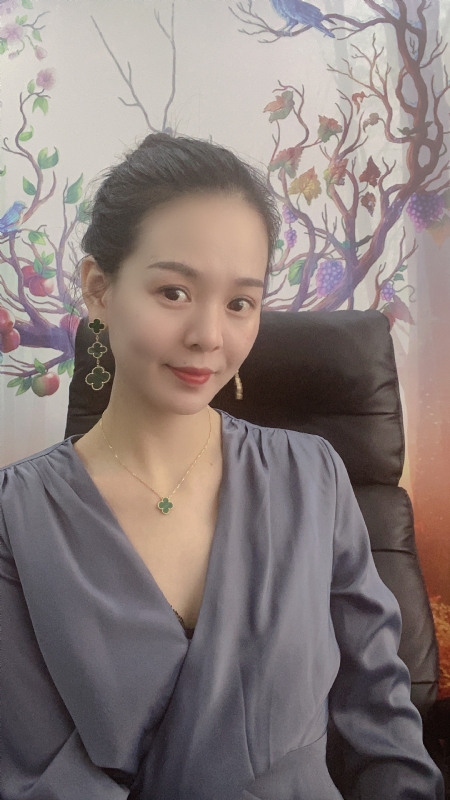 潇潇的第一张照片--徐州相亲服务中心