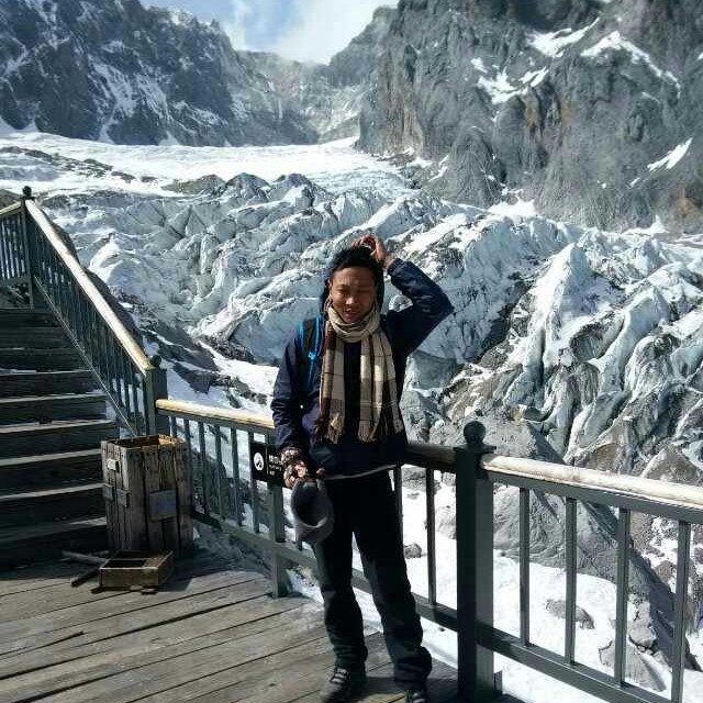 眯眯的第一张照片--徐州相亲服务中心