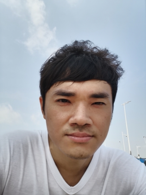 老实人的第一张照片--徐州相亲服务中心