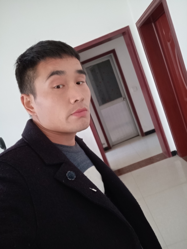 醒醒吧兄弟的第一张照片--徐州相亲服务中心