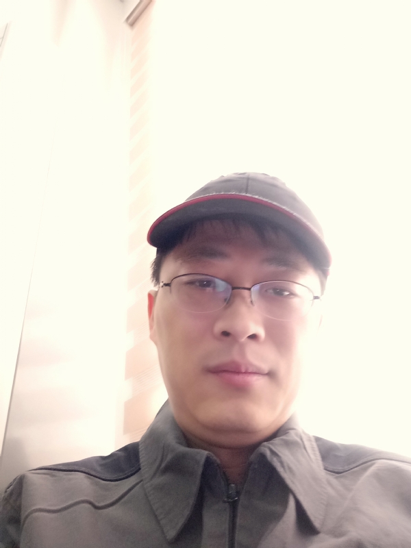 小马哥的第一张照片--徐州相亲服务中心