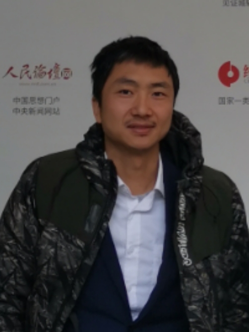 明的第一张照片--徐州相亲服务中心