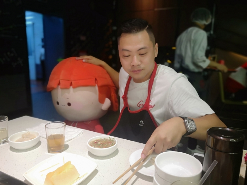 逆行的第一张照片--徐州相亲服务中心