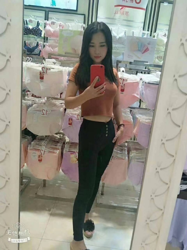 小可爱的第一张照片--徐州相亲服务中心