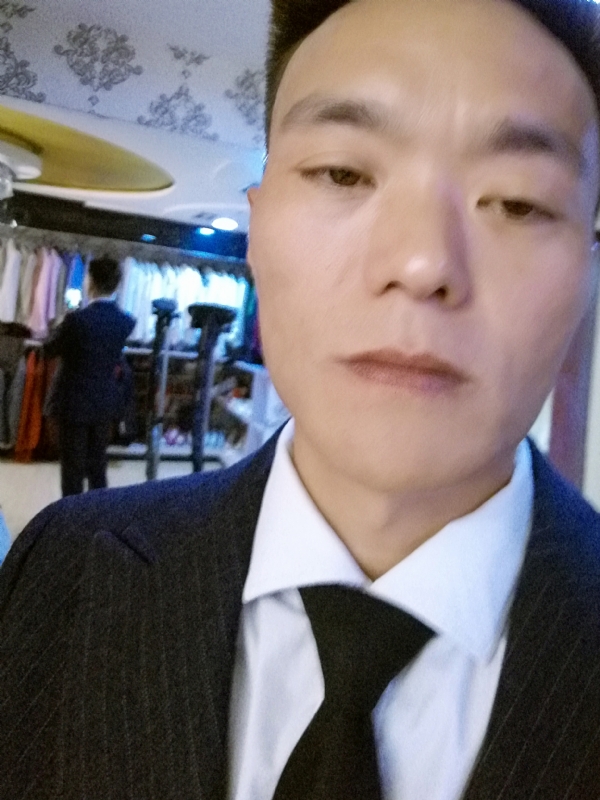醉酒的蝴蝶的第二张照片--徐州相亲服务中心