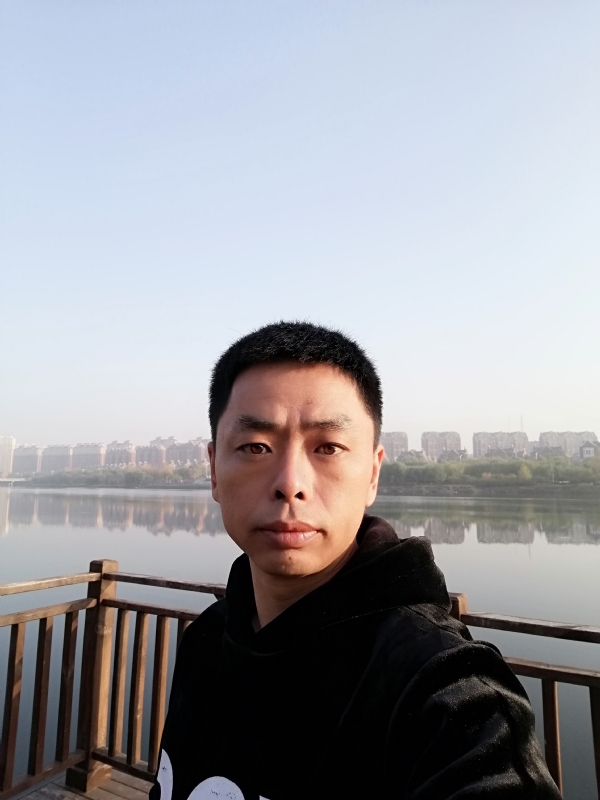 蓝颜的第一张照片--徐州相亲服务中心