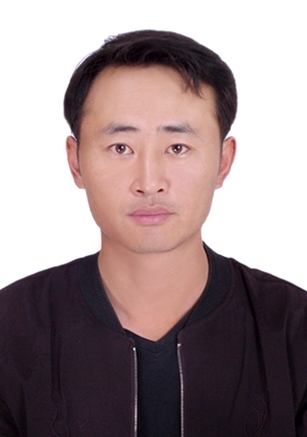淡漠痕的第二张照片--徐州相亲服务中心