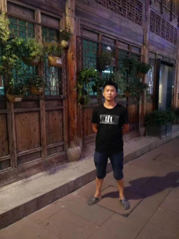 回忆的第一张照片--徐州相亲服务中心
