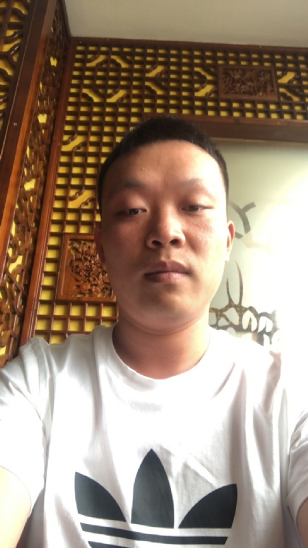 唐子龙的第二张照片--徐州相亲服务中心