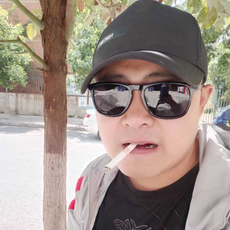 瞄小七的第一张照片--徐州相亲服务中心