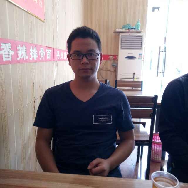 会哭的星星的第一张照片--徐州相亲服务中心