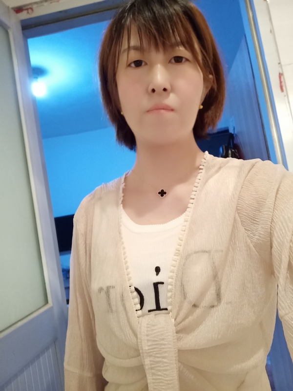 芬儿的第四张照片--徐州相亲服务中心