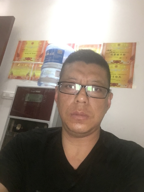 牵手的第二张照片--徐州相亲服务中心