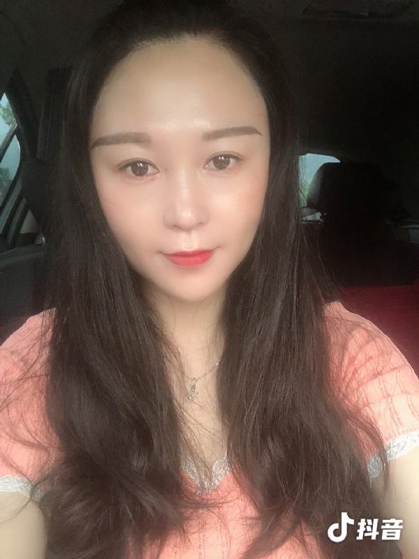 云云的第一张照片--徐州相亲服务中心