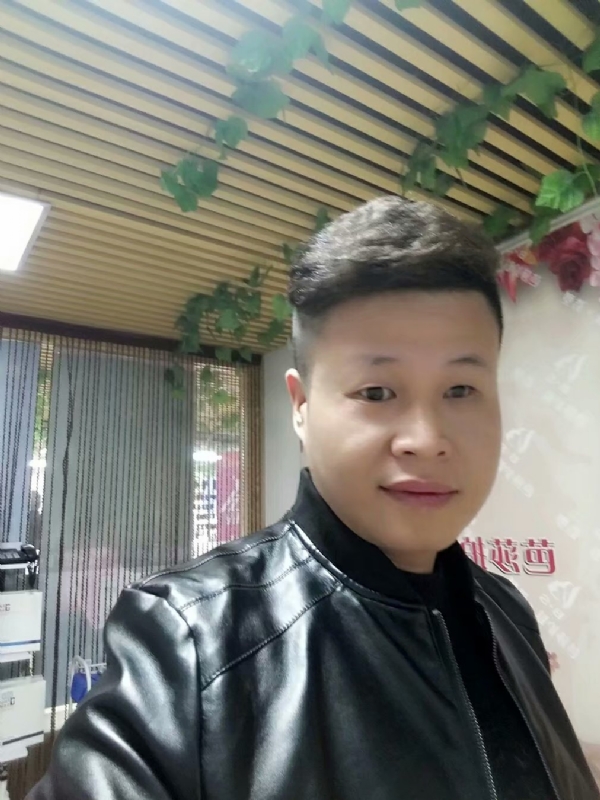 萧郎的第一张照片--徐州相亲服务中心