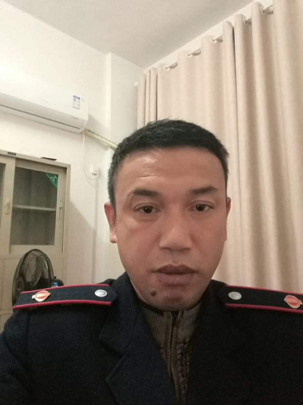 啊刘的第一张照片--徐州相亲服务中心