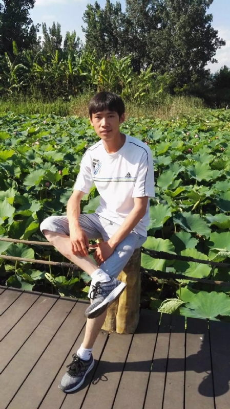 洛佐山娃的第一张照片--徐州相亲服务中心