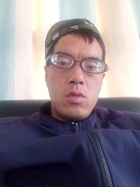 等待有缘人的第三张照片--徐州相亲服务中心