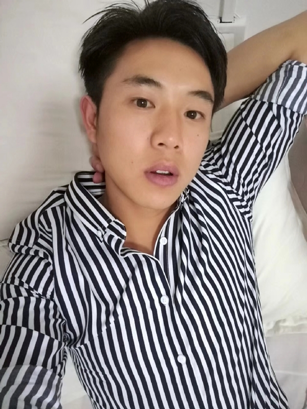 小雷的第二张照片--徐州相亲服务中心