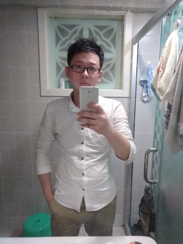 花谢魂伤的第二张照片--徐州相亲服务中心