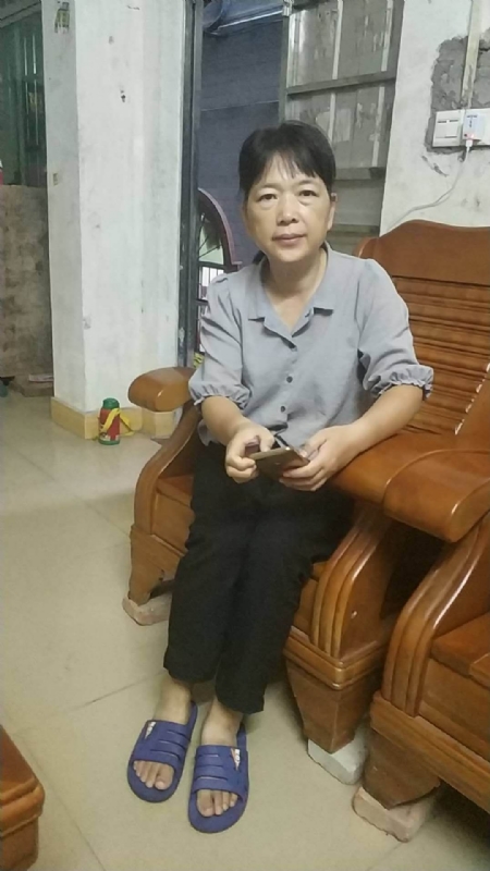 浮萍的第一张照片--徐州相亲服务中心