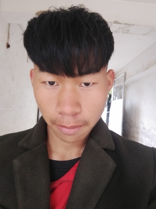 少年不在少的第一张照片--徐州相亲服务中心