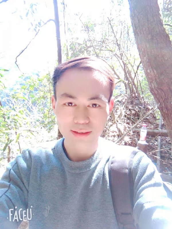 阿龙的第一张照片--徐州相亲服务中心