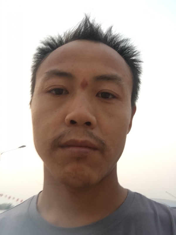 老曹的第一张照片--徐州相亲服务中心