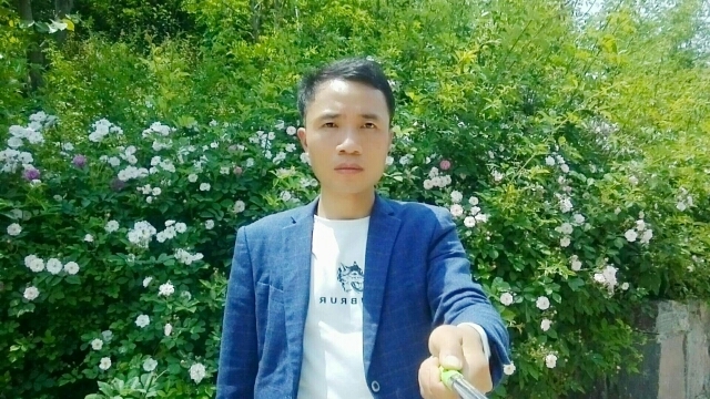 一生何求的第一张照片--徐州相亲服务中心