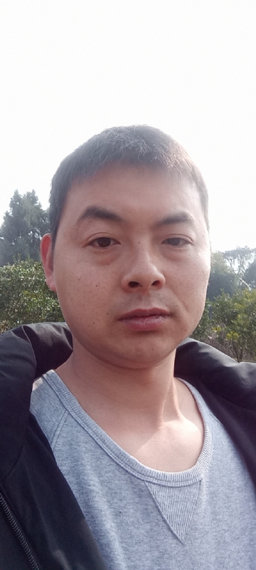 亲亲抱抱我爱你的第一张照片--徐州相亲服务中心
