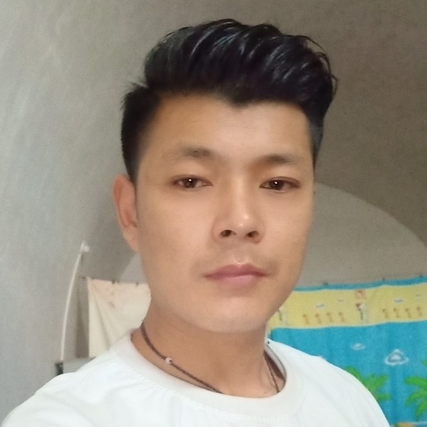 啊锋的第一张照片--徐州相亲服务中心