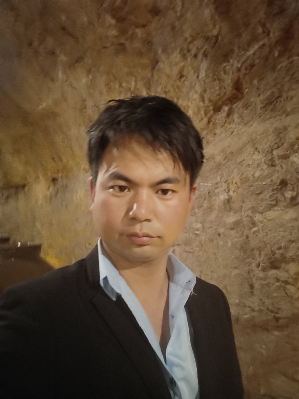 晚点的第二张照片--徐州相亲服务中心
