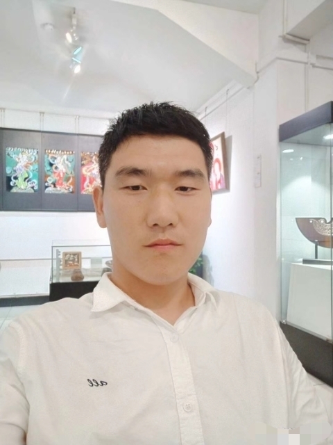 自律人生的第一张照片--徐州相亲服务中心